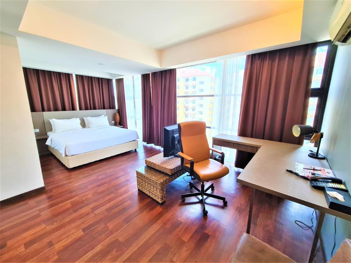 Nexus Business Suite Hotel Шах Алам Екстериор снимка