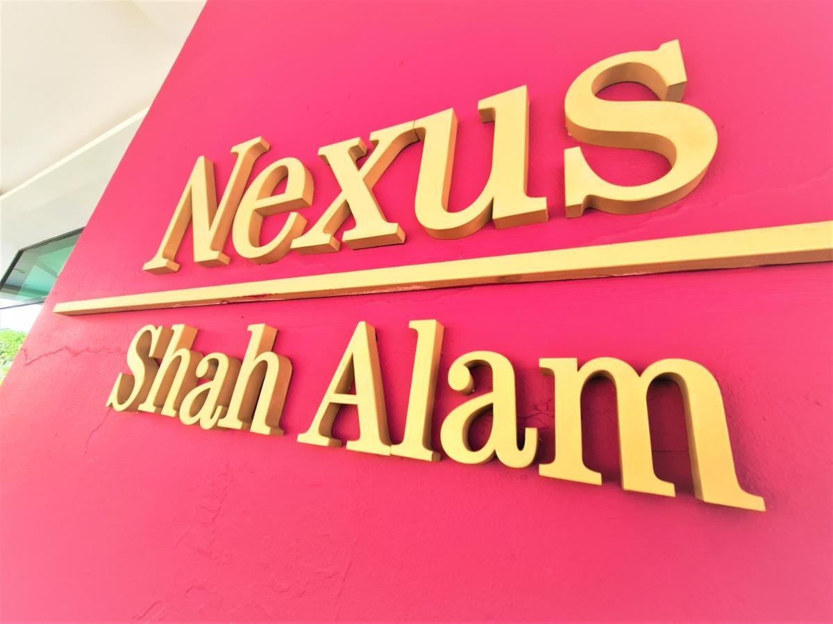 Nexus Business Suite Hotel Шах Алам Екстериор снимка