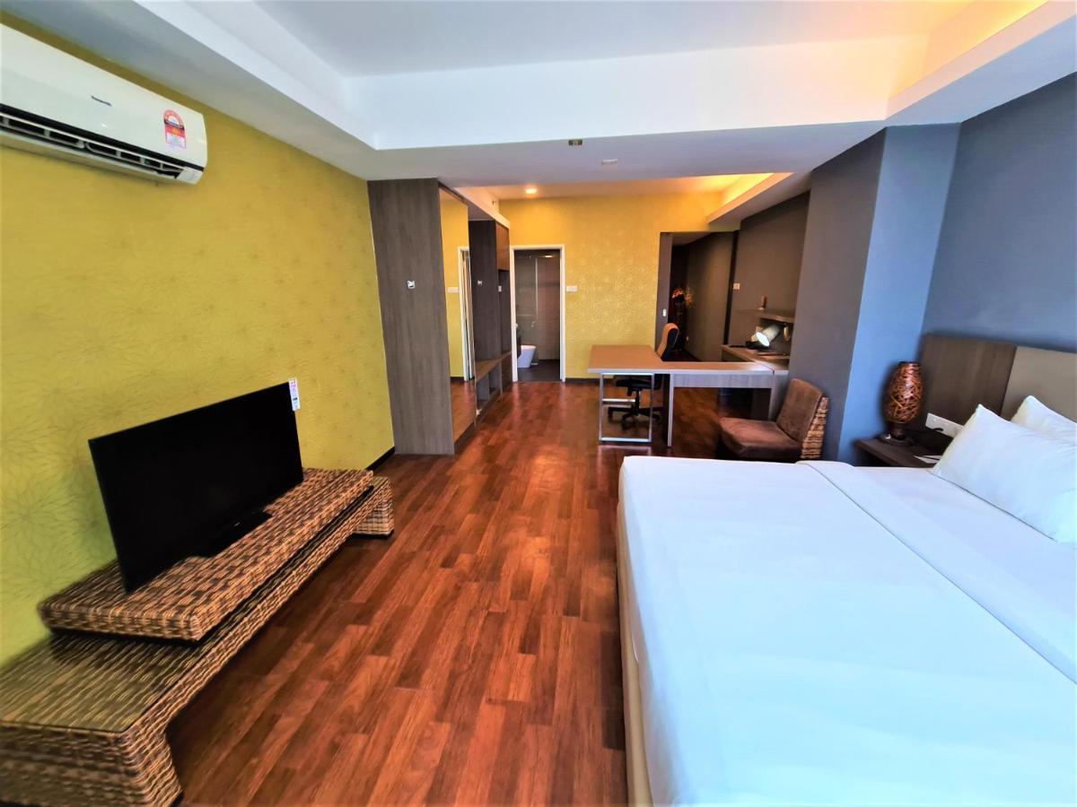 Nexus Business Suite Hotel Шах Алам Екстериор снимка