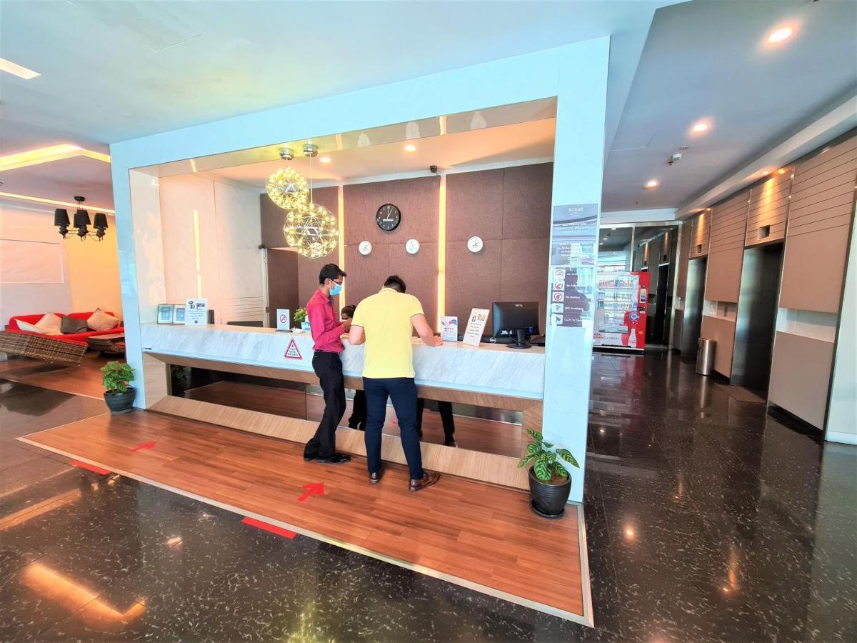 Nexus Business Suite Hotel Шах Алам Екстериор снимка