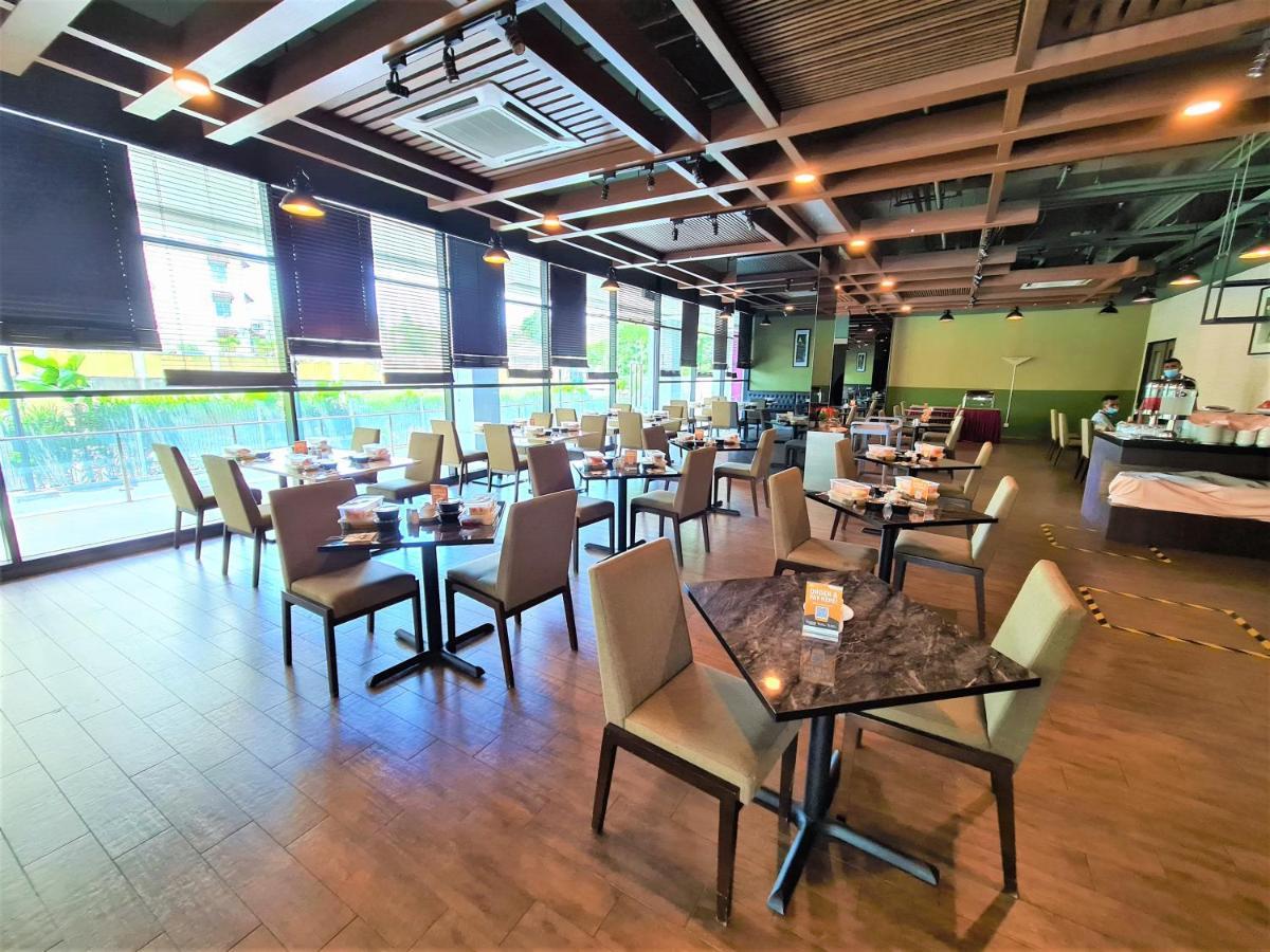 Nexus Business Suite Hotel Шах Алам Екстериор снимка