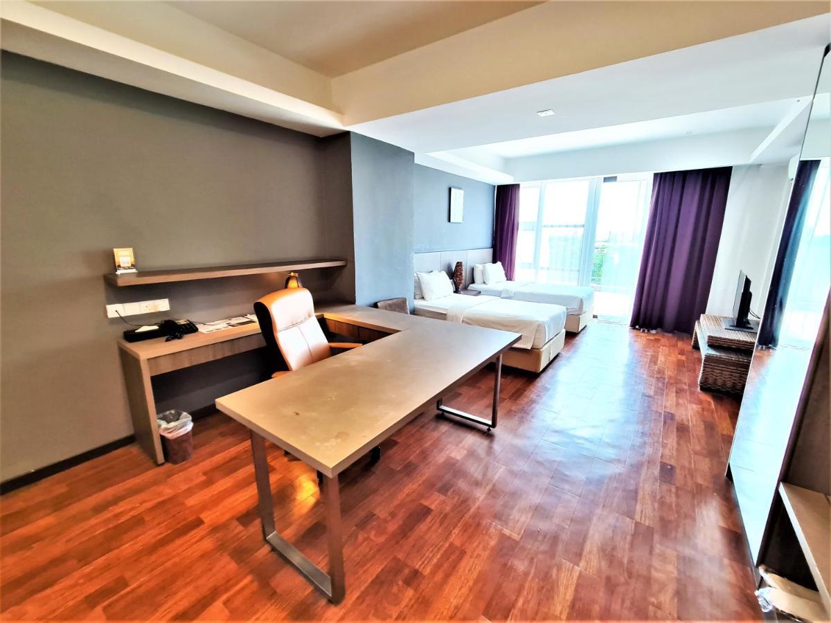 Nexus Business Suite Hotel Шах Алам Екстериор снимка