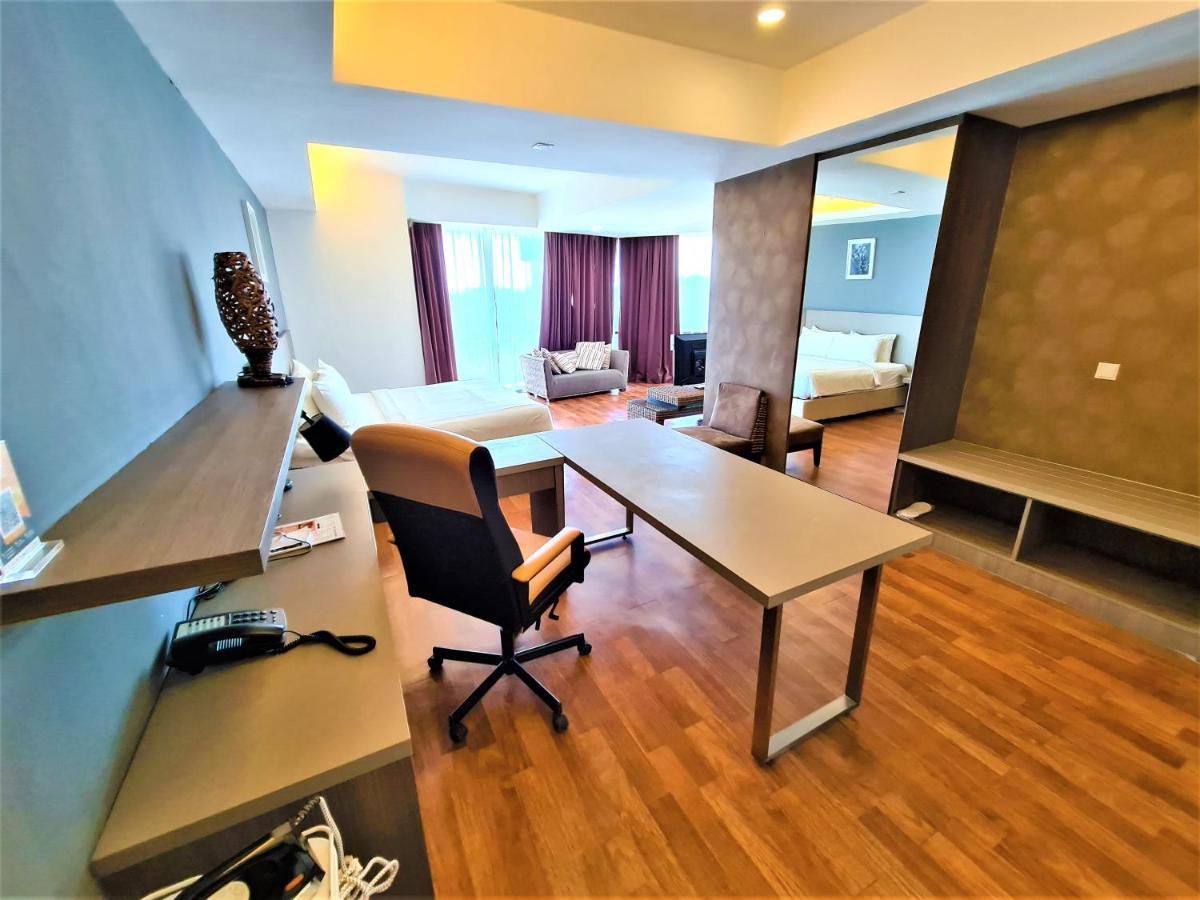 Nexus Business Suite Hotel Шах Алам Екстериор снимка